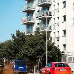 New Very Close To The Centre