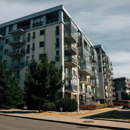 New Very Close To The Centre Apartment