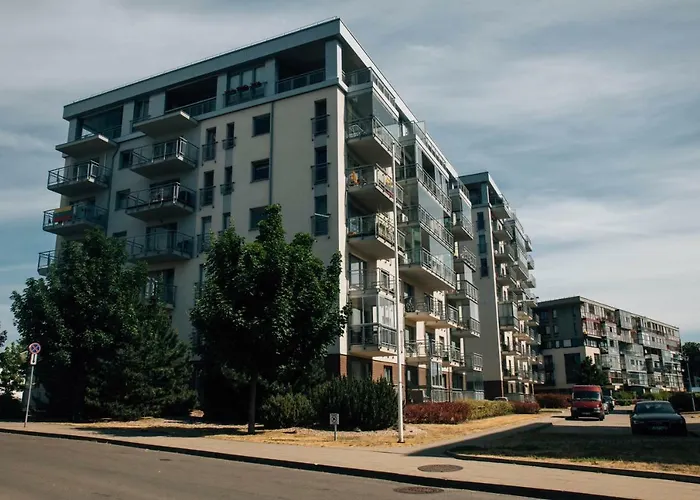 New Very Close To The Centre Daire